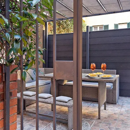 Casina Roxy * Rome