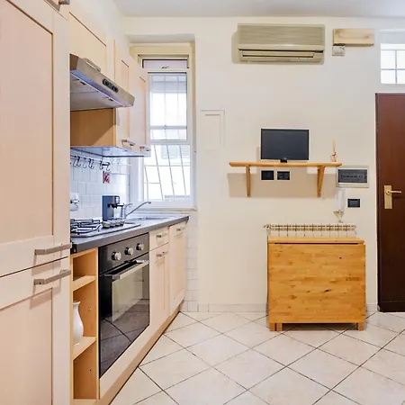 Casina Roxy Rome
